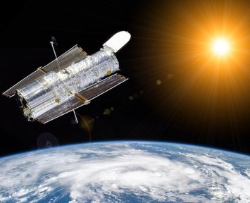 How to Install a Giant Mirror Over a Fault Line 